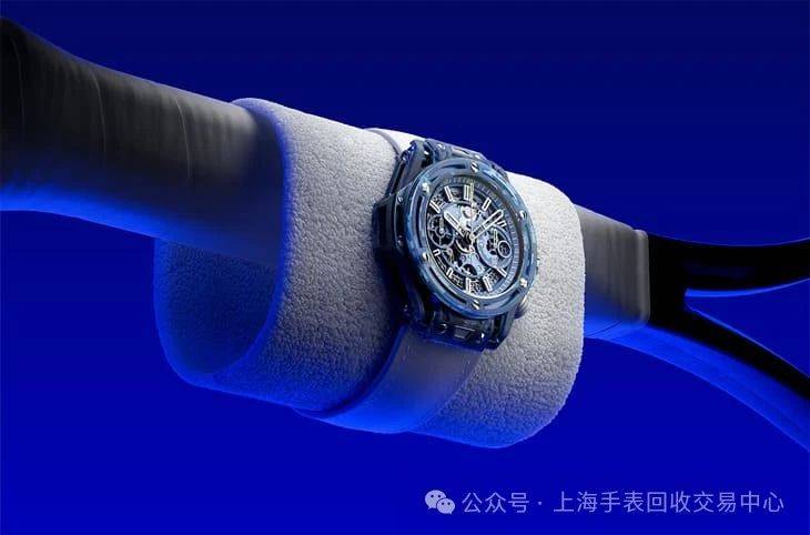 这款Big Bang充满为球王量身打造特殊设计千亿网站网球巨星乔科维奇终于有联名表了！宇舶(图1)